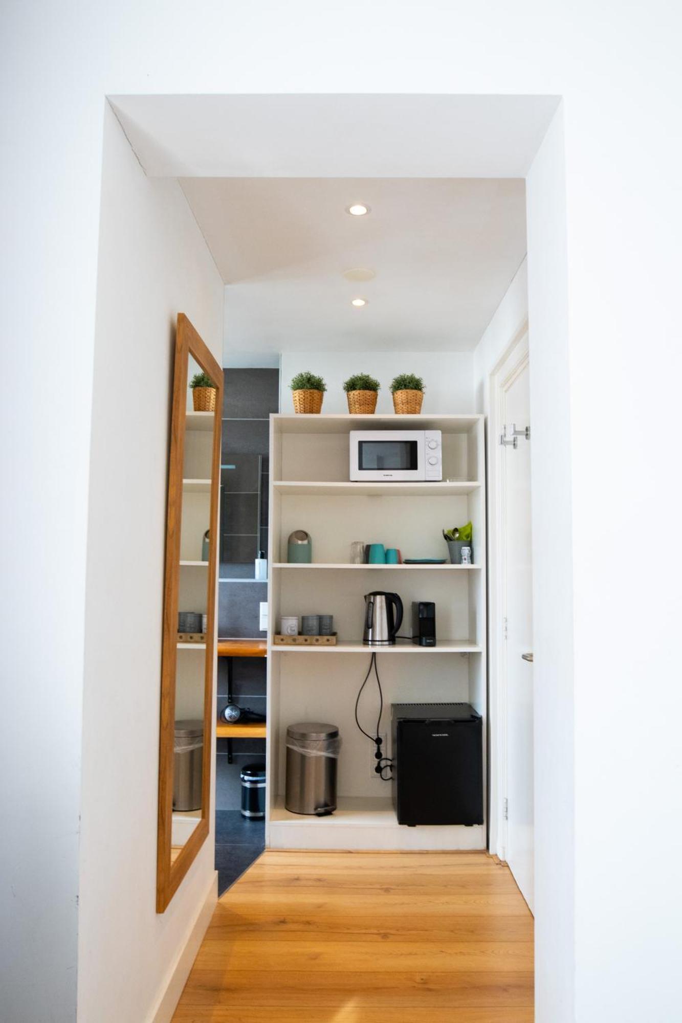 Bed and Breakfast Cafe 'T Vonderke Eindhoven Exterior foto